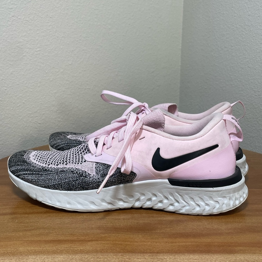 Women’s Nike Odyssey React Flyknit 2 Size 7 'Barely Rose' AH1016-601 - Picture 8 of 15